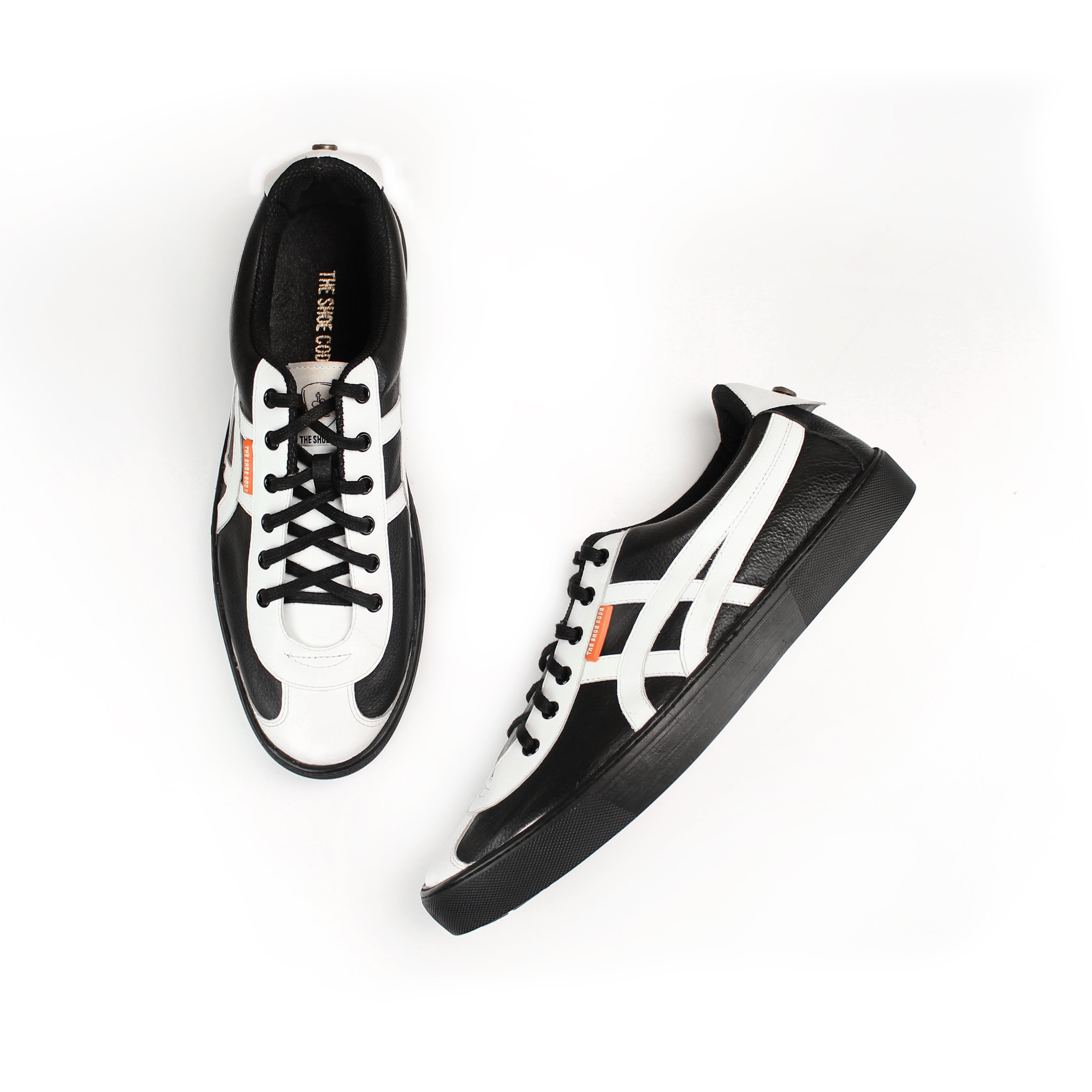 Black & White Onitsuka Sneaker